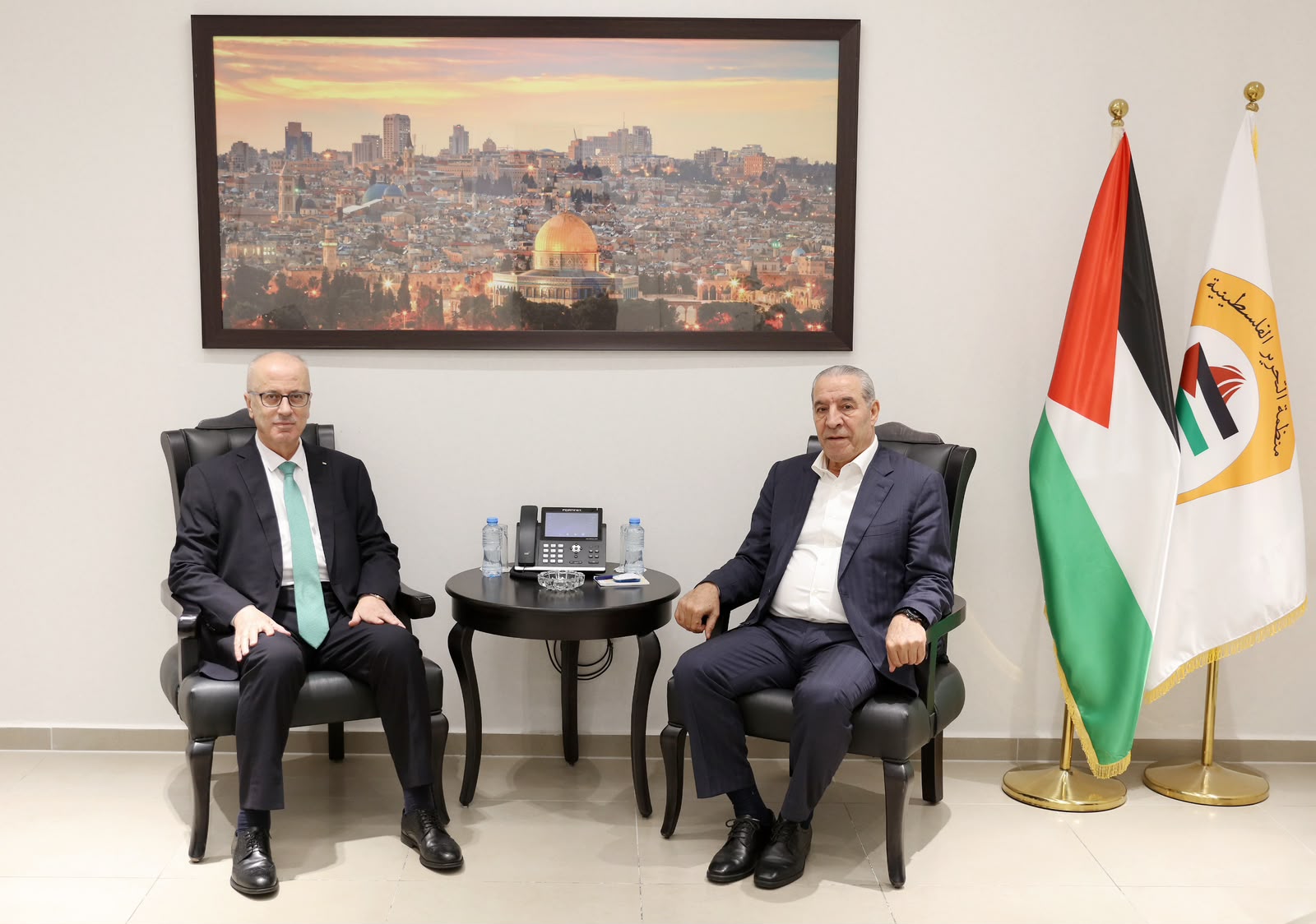 الشيخ يبحث مع رئيس لجنة الانتخابات المركزية الاستعدادات لتنفيذ الاستحقاق الانتخابي