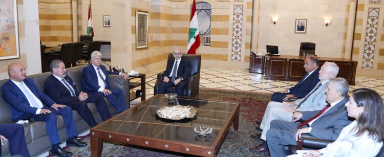لقاء لبناني فلسطيني يبحث سبل تعزيز وتطوير العلاقات الفلسطينية-اللبنانية