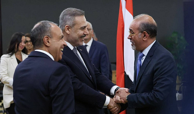 إسرائيل تهاجم فيدان بعد تحذيره من "خطوات جذرية" مشتركة مع مصر وقطر بشأن غزة