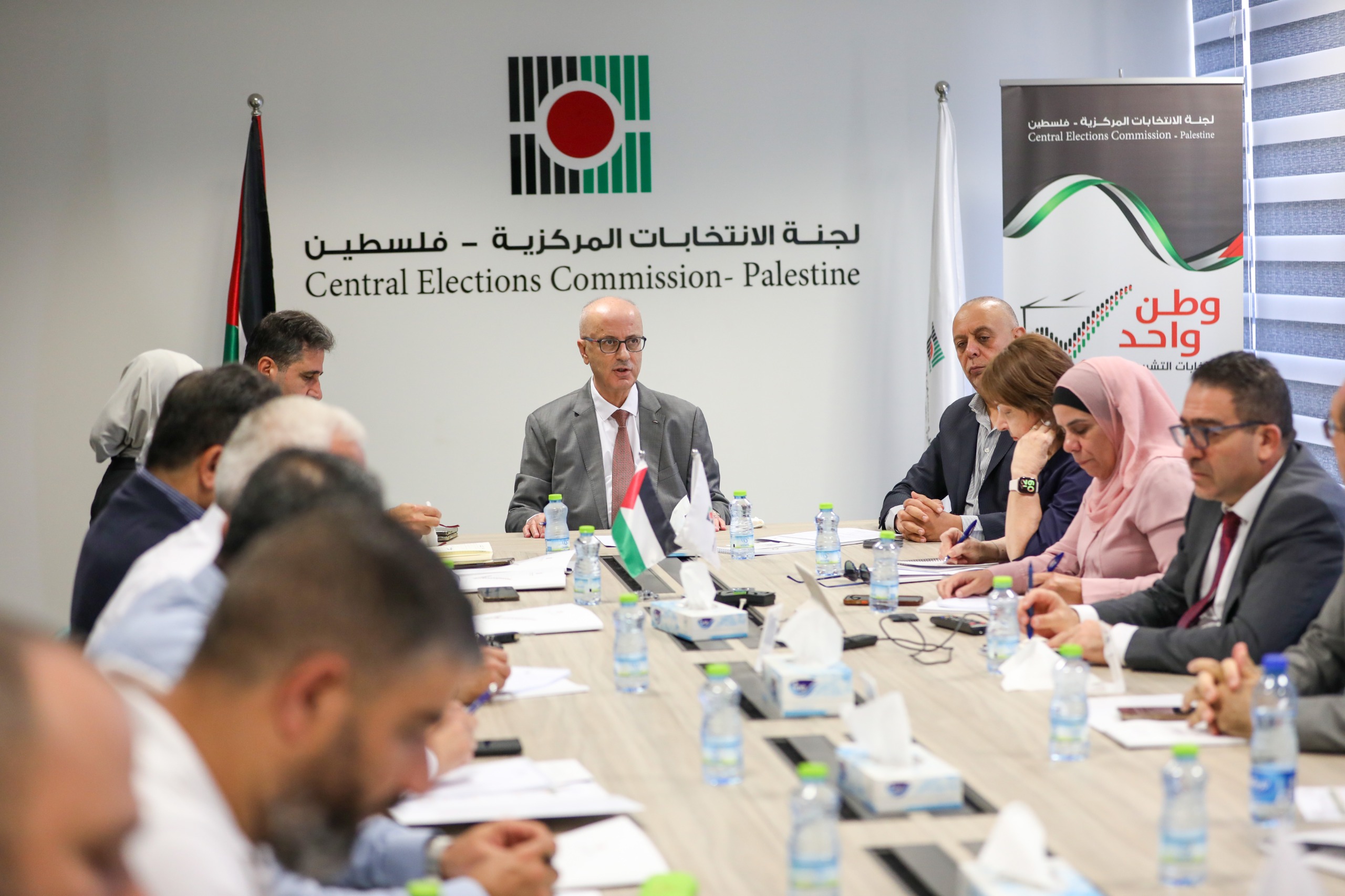 الحمد الله يؤكد إجراء الانتخابات الفلسطينية في موعدها المقرر