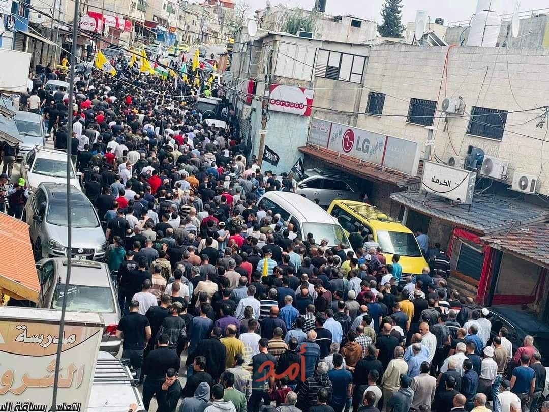 تشييع جثمان الشهيد شريف وريدات في بلدة الظاهرية
