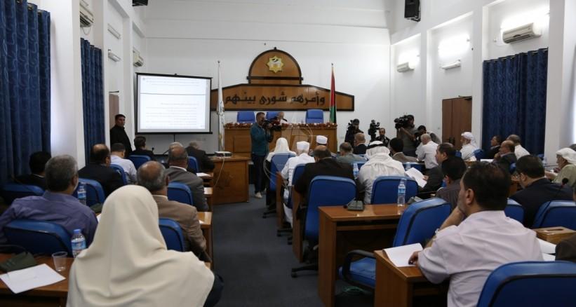 نواب حماس ينشرون تقرير عن "فساد مالي كبير في موازنات السلطة"