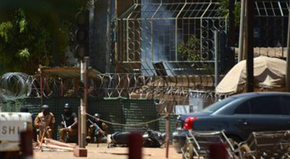 مقتل 16 شخصا في هجوم على مسجد ببوركينا فاسو