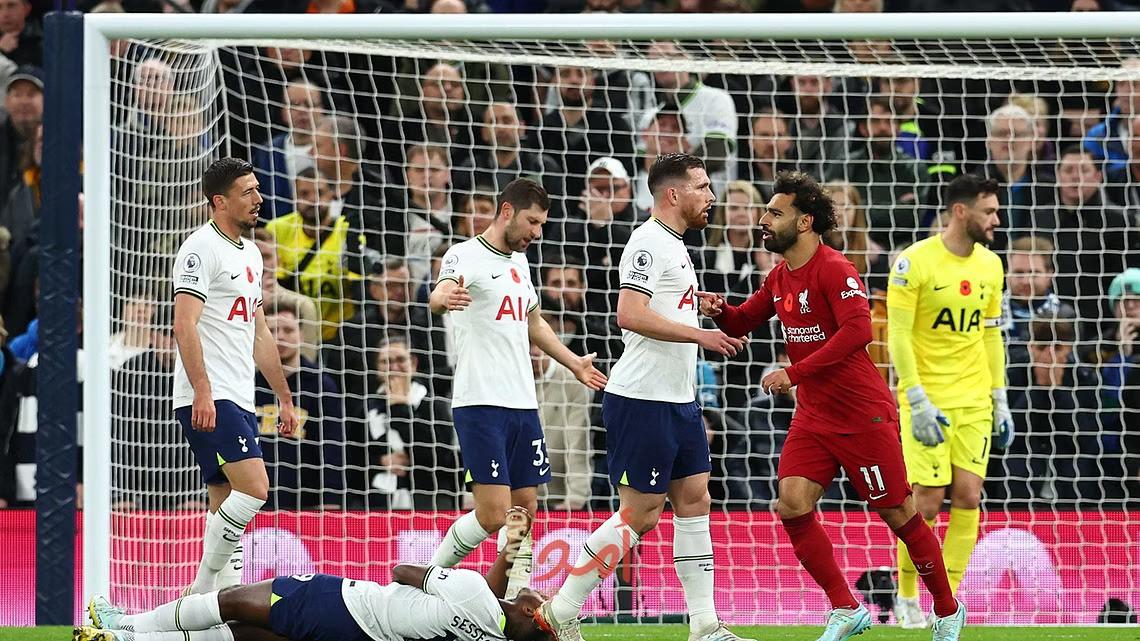 الفرعون المصري"صلاح" يقود ليفربول لتخطي توتنهام بثنائية في الدوري الإنجليزي.. فيديو