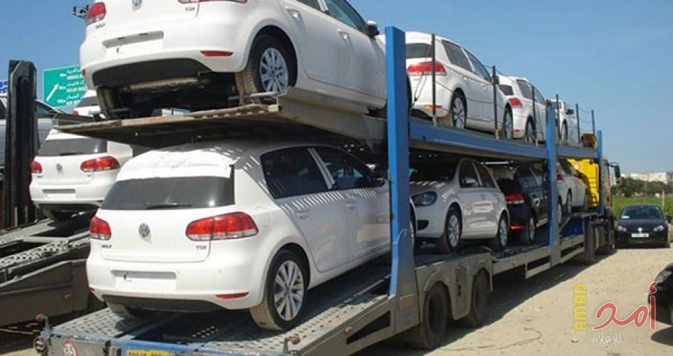 سلطات الاحتلال تسمح بإدخال 53 سيارة حديثة لقطاع غزة