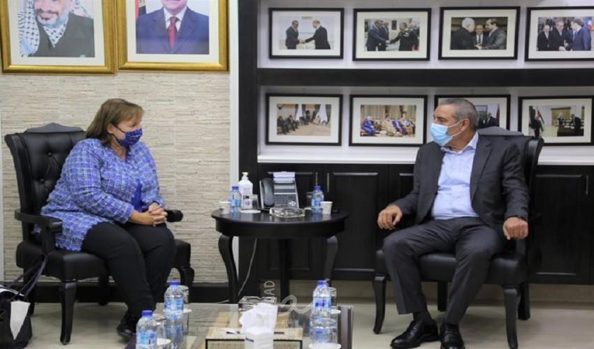 الشيخ يلتقي ممثلة الاتحاد الأوروبي لعملية السلام في الشرق الأوسط