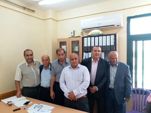 وفد من النقابة العامة للعاملين في الخدمات الصحية يتفقد لجان حصر الموظفين