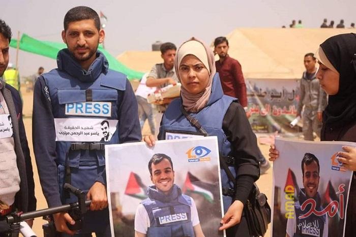 خاص بالصور - جريحة مسيرات الغضب..الصحفية "دعاء زعرب" حالتها الصحية تحتاج للعلاج السريع بالخارج