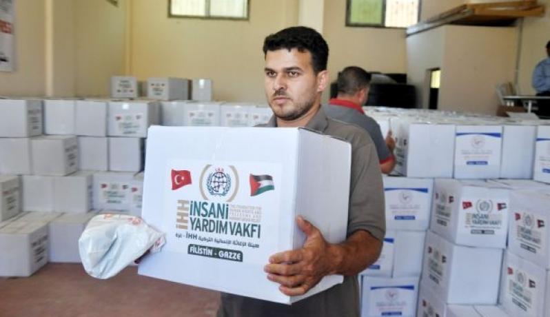 جمعية الصلاح تقدم مساعدات رمضانية على 3300 أسرة