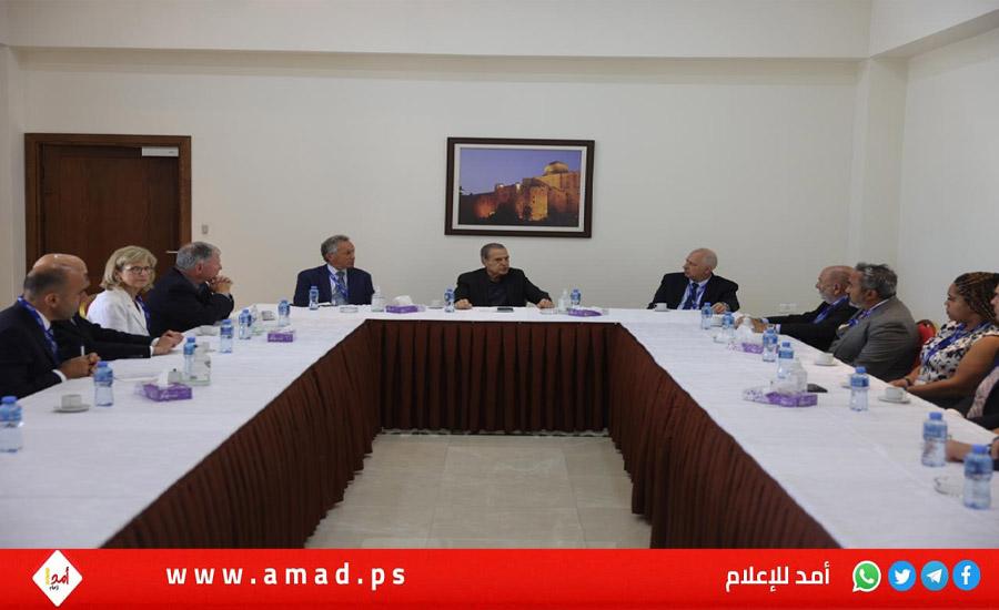 أبو ردينة لوفد من الكونغرس: مواقف الإدانة والاستنكار الأمريكية لم تعد مجدية