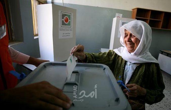 موقع عبري: إسرائيل قد تدفع ثمن تجاهلها للانتخابات الفلسطينية 