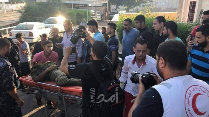 بالصور.. انتشال جثامين (3) شهداء وإصابة من منطقة زكيم شمال القطاع - أسماء