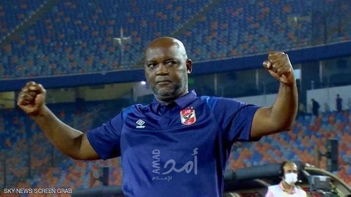 إصابة مدرب الأهلي المصري بـ"كورونا"