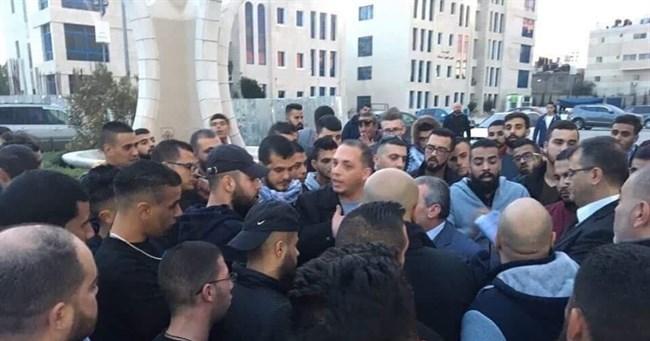 جامعة فلسطين تنفي تعرض طلبة للاعتداء وتؤكد وجود بوادر لحل الازمة