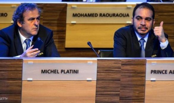 بلاتيني طالب بلاتر بالاستقالة ويؤكد غالبية اوروبا لصالح الأمير علي..والانسحاب من الفيفا لو فاز بلاتر