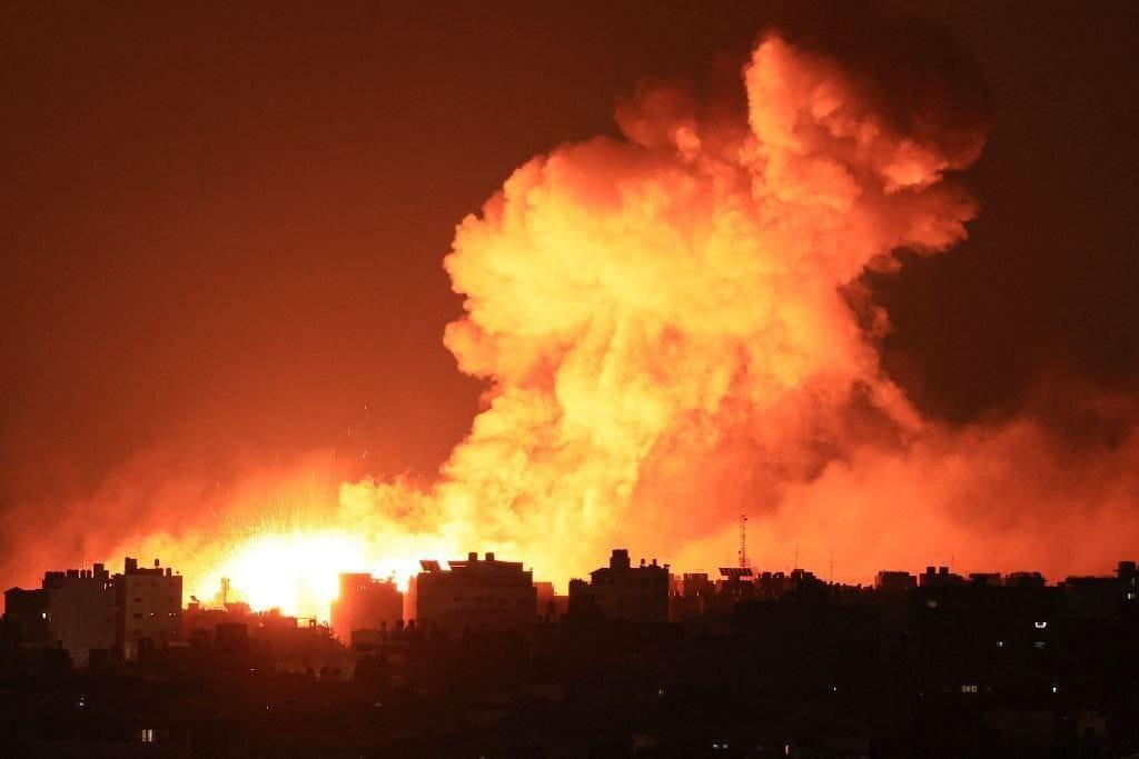 رام الله: مسيرة تنديدا بعدوان الاحتلال على قطاع غزة