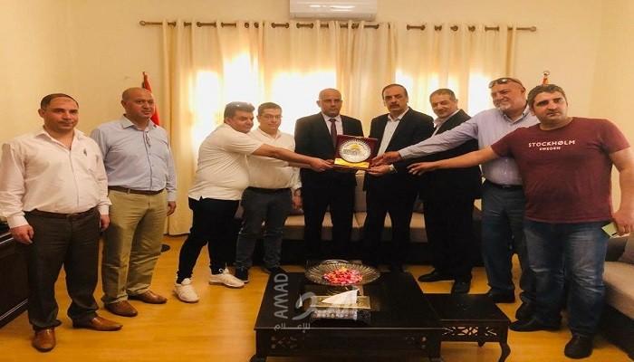 جمعية رجال الأعمال تزور مقر الجالية المصرية في غزة