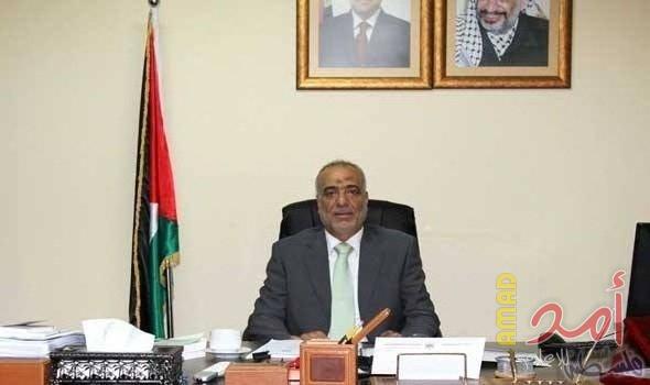 بعد قرار المحكمة العليا.. عباس يصدر مرسوم بإلغاء تعيين "عدوان" رئيسا لديوان الفتوى والتشريع