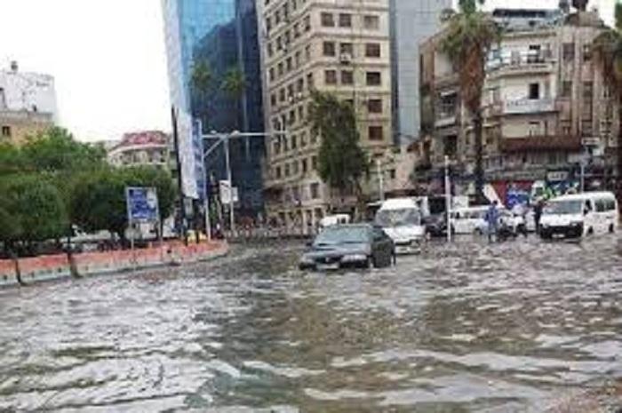 خسائر بشرية ومادية جراء أمطار غير مسبوقة في دمشق وريفها