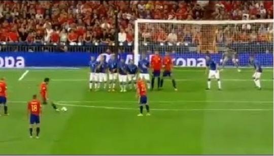 ايسكو يقود إسبانيا لدك حصون إيطاليا بـ"الثلاثة" فى تصفيات كأس العالم.. فيديو
