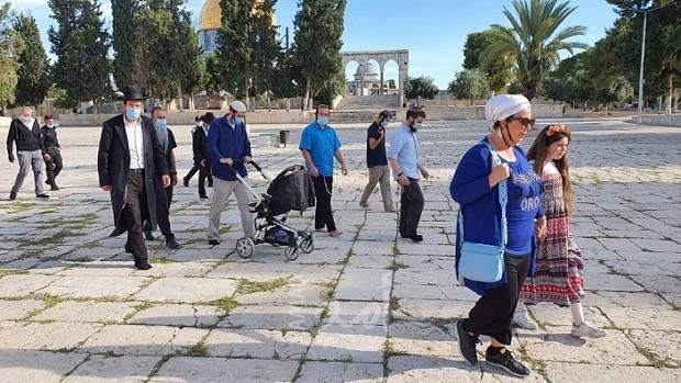 القدس: عشرات المستوطنين يقتحمون المسجد الأقصى