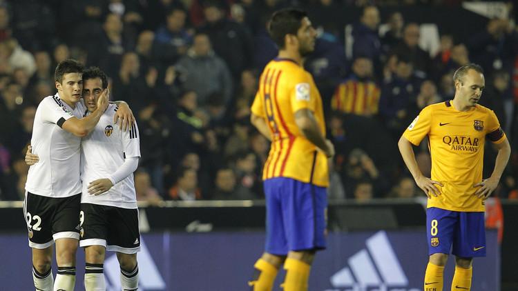 برشلونة يسقط في مخالب خفافيش فالنسيا - فيديو