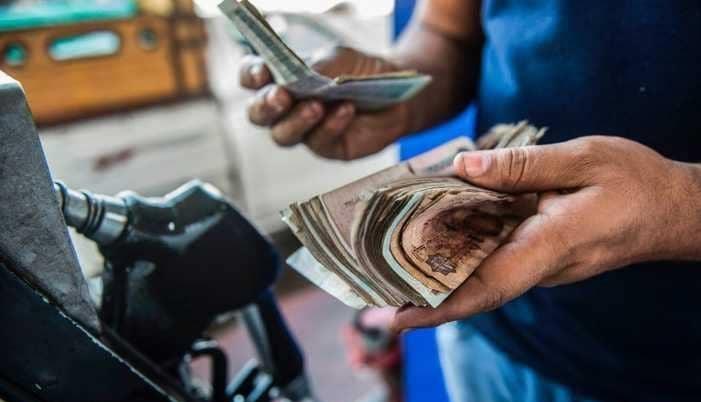 الحكومة المصرية تعلن رفع أسعار الوقود