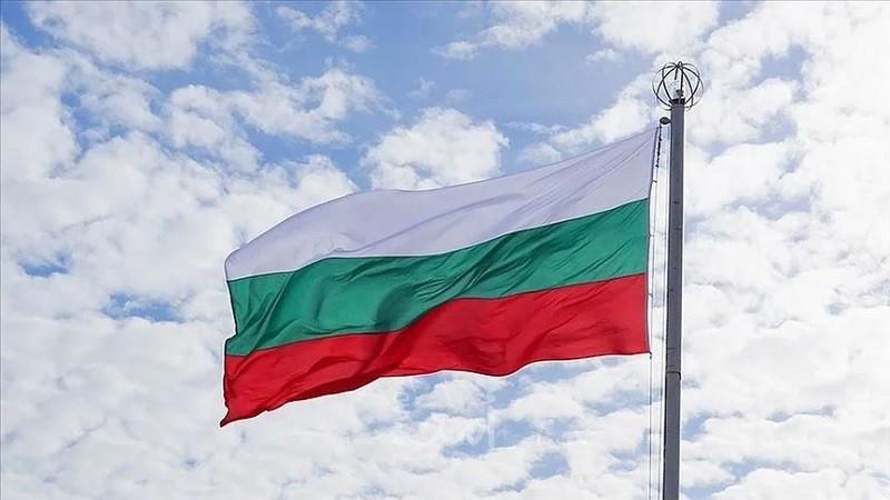 رئيس وزراء بلغاريا يتبرأ من طرد الدبلوماسيين الروس