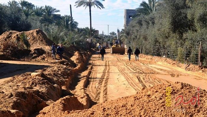 خانيونس: بدء أعمال إعادة تأهيل شارع المتحف في القرارة