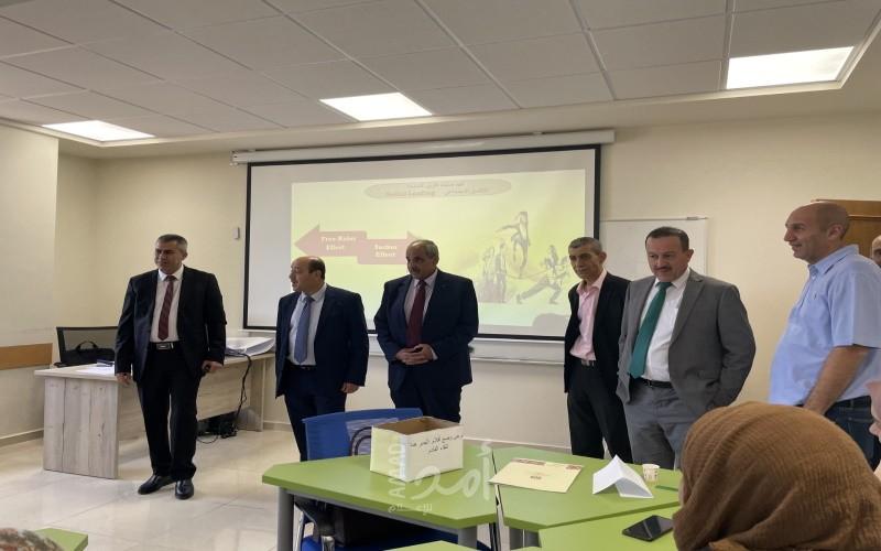 المدرسة الوطنية الفلسطينية للإدارة تستقبل وفداً من وزارة الأشغال العامة والإسكان