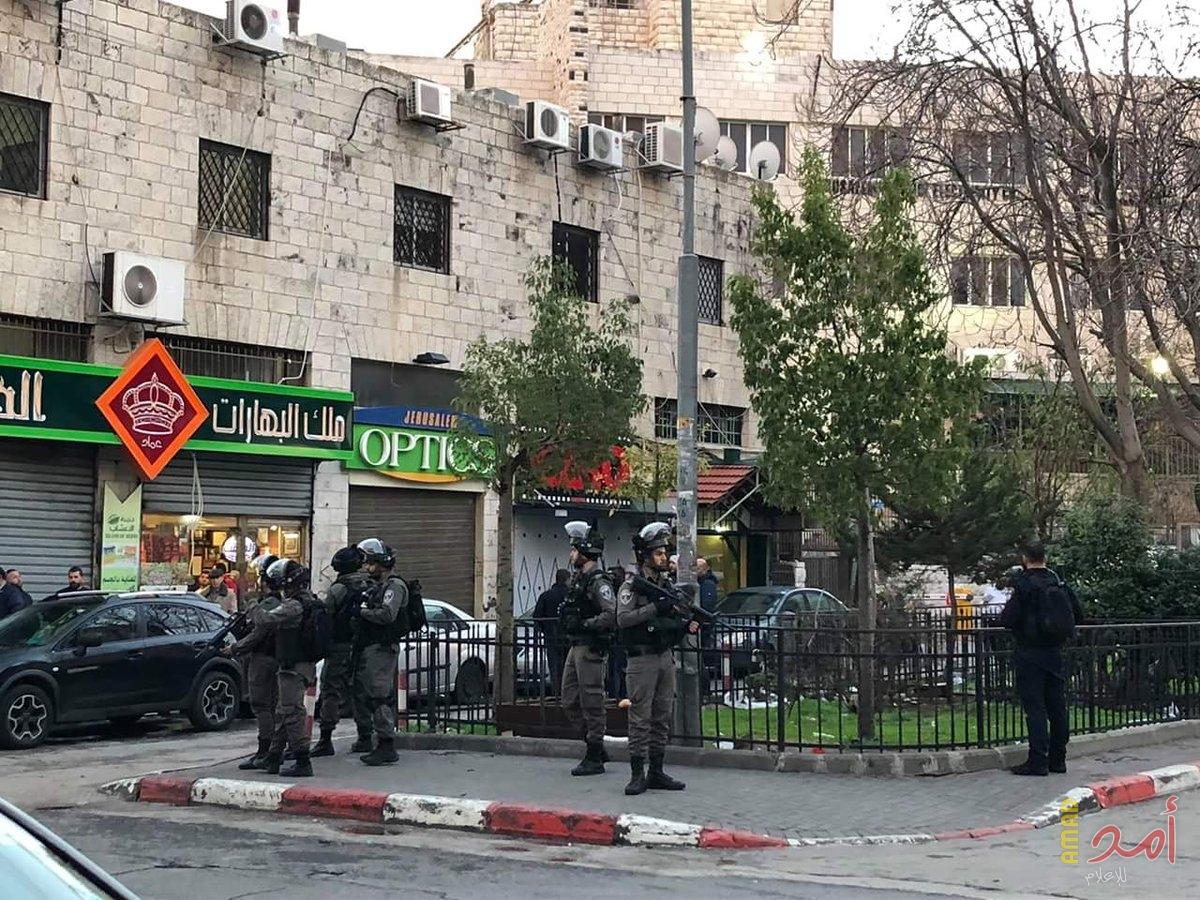 بالصور.. قوات الاحتلال تقمع وقفة تضامنية في شارع صلاح الدين بالقدس