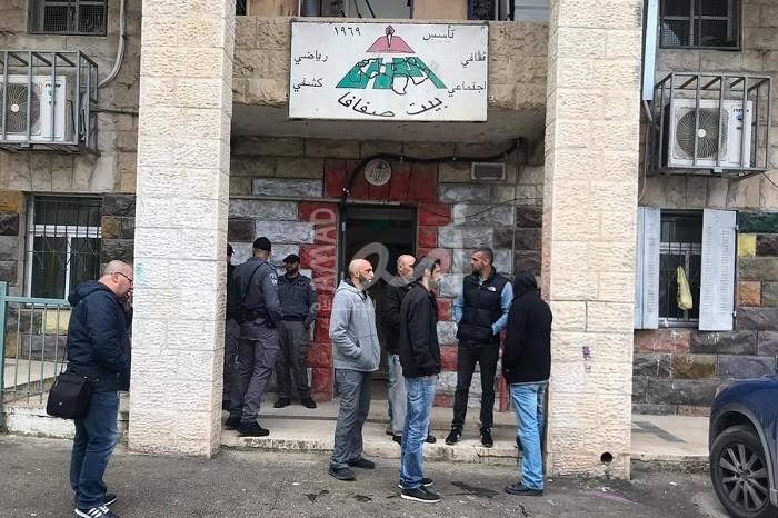 سلطات الاحتلال تمنع إقامة بطولة كرة القدم في ملعب "بيت صفافا" جنوب القدس