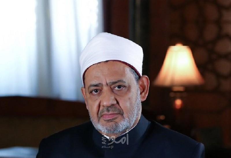 الأزهر يدين حرق الكنائس في باكستان