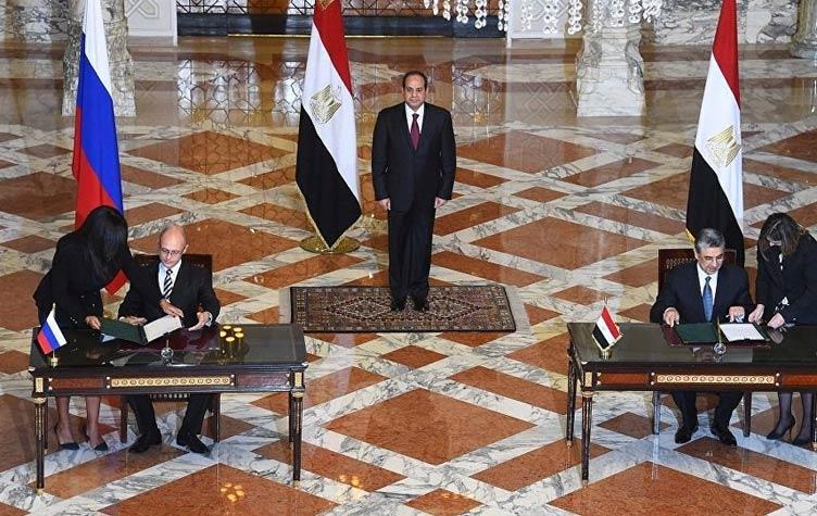 "نوفوستي" تكشف موعد توقيع عقود المحطة النووية المصرية