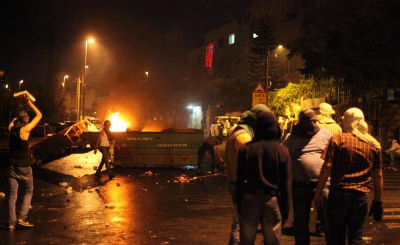 اندلاع مواجهات في بلدة أبو ديس شرق القدس