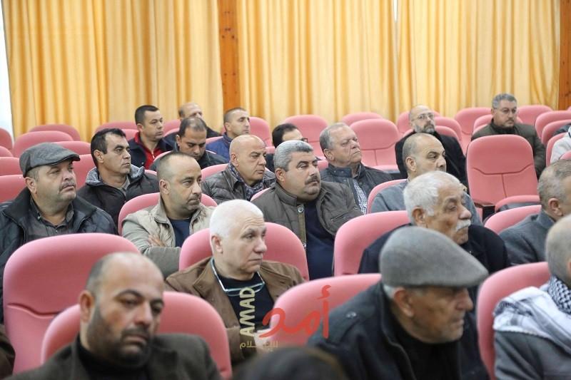 قلقيلية: اجتماع مع الفعاليات الاقتصادية والقوى الوطنية
