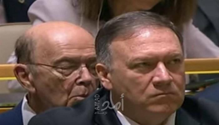 بالفيديو.. وزير التجارة الأميركي "يغط" في نوم عميق خلال كلمة ترامب