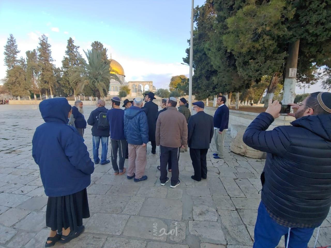القدس: 87 مستوطن يقتحمون المسجد الأقصى