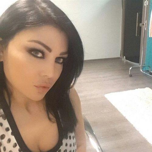 هيفا وهبي في المستشفى