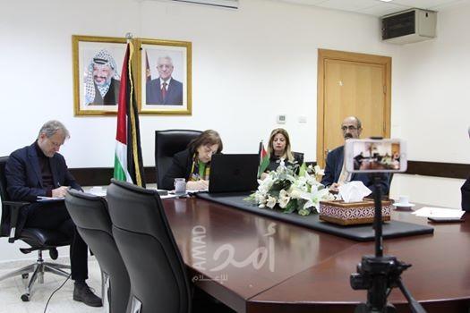 اللجنة الوطنية للوبائيات تدعو بتعيين كوادر طبية إضافية وزيادة الفحوصات المخبرية لاحتواء "كورونا"