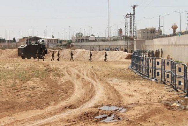 قوات الاحتلال تستهدف مزارعي غزة