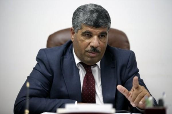 إصابة رئيس هيئة مقاومة الجدار وليد عساف بقنبلة غاز خلال مواجهات مع الاحتلال قرب نابلس