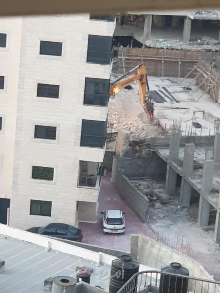 جيش الاحتلال يبلغ عائلتي "نصير وقاسم عصافرة" اعتزامه هدم منزليهما