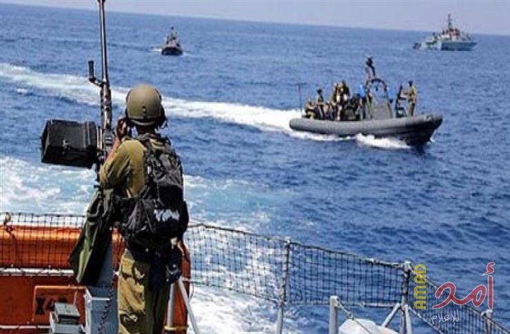 بحرية الاحتلال تهاجم مراكب الصيادين في بحر غزة