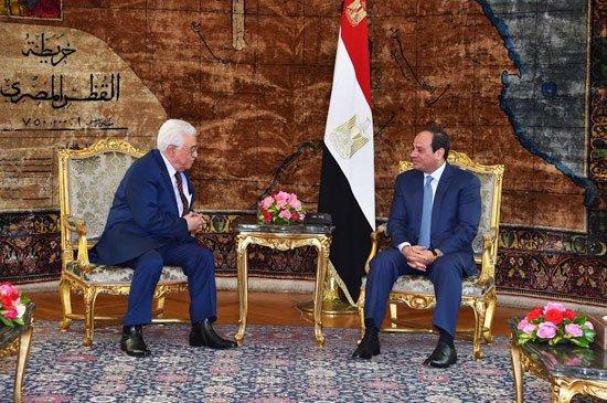 فتح الصالة الرئاسية بمطار القاهرة استعدادا لاستقبال "أبو مازن"