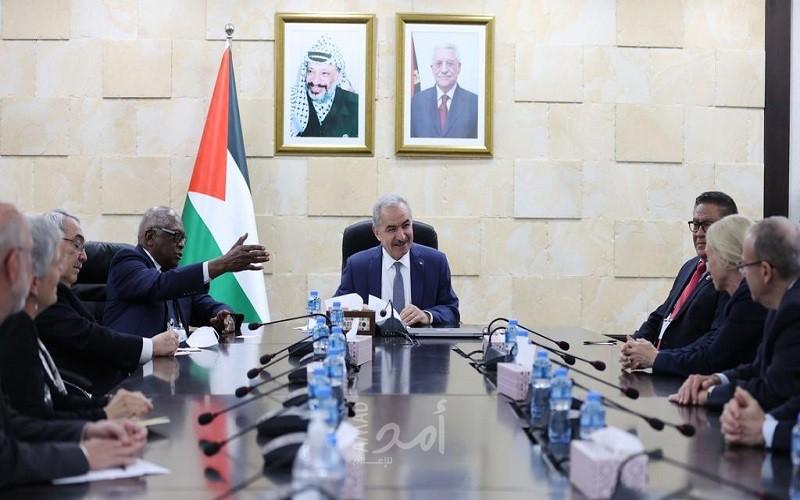 اشتية يطالب الكونغرس الأمريكي الاعتراف بدولة فلسطين لتحقيق حل الدولتين