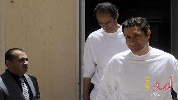 مصر: اعتقال علاء وجمال مبارك ونجل الكاتب حسنين هيكل