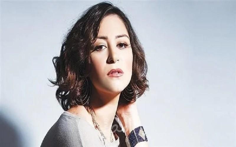 منة شلبي تدعم أشرف زكي في قراره ضد حلا شيحة: كل الاحترام