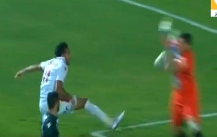 كهرباء لاعب الزمالك لحظة تشجيل الهدف الأول