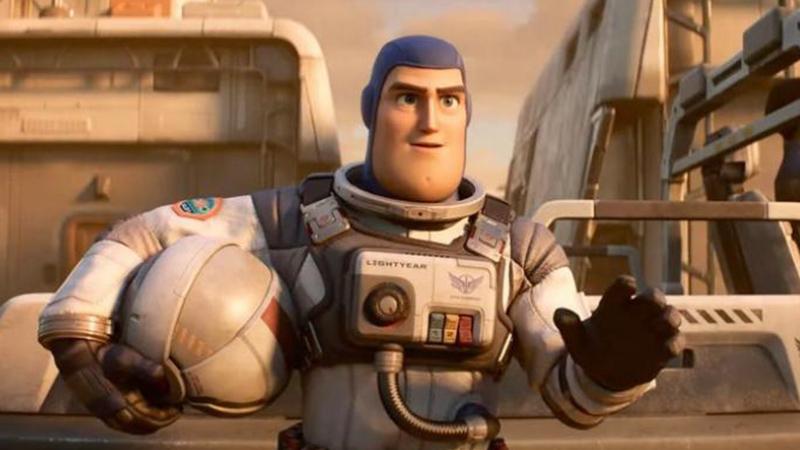 بسبب المثلية .. الإمارات تمنع عرض فيلم الأنيمشن Lightyear
